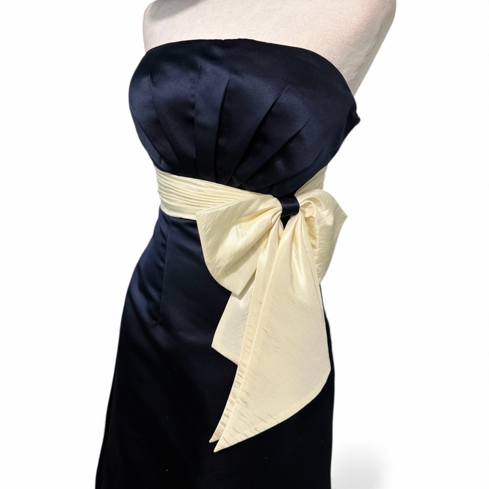 Bill Levkoff Strapless Dress in Deep Blue with Light Cream Bow Sz 10 - Picture 2 of 10